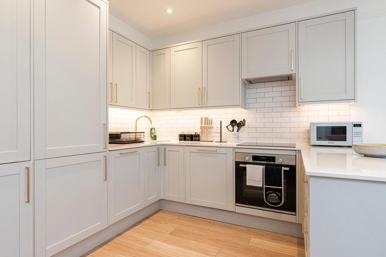 Stylish 1 Bed Flats In Soho, Next To Piccadilly Circus And Trafalgar Square London Exterior photo