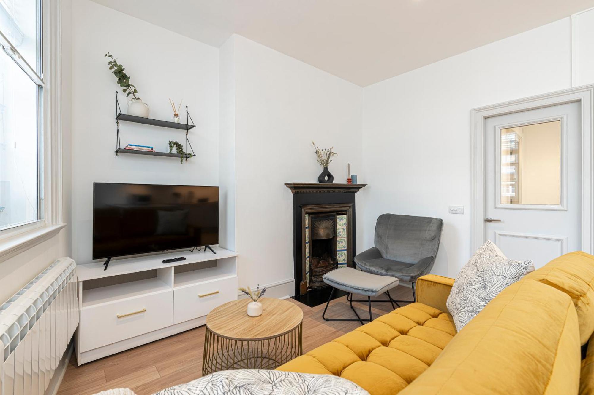 Stylish 1 Bed Flats In Soho, Next To Piccadilly Circus And Trafalgar Square London Exterior photo
